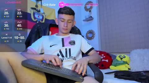 christmiller_1 online show from December 2024 10:52:02 PM