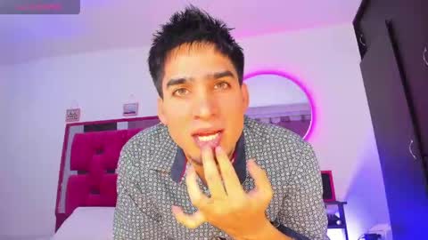 christopher online show from April 2026 09:23:01 PM