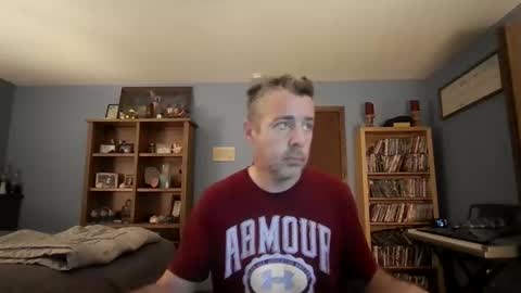 Snapshot of chrisw8121670385 chatting on February 2026 01:56:02 AM Chris online show from February 2026 01:56:02 AM