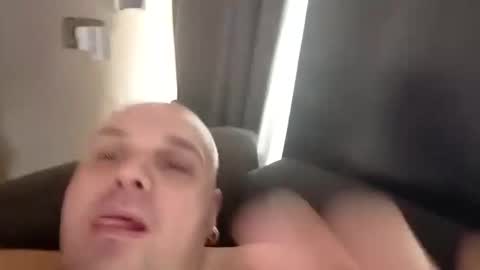 Chubbydutch man online show from November 2025 02:48:02 PM