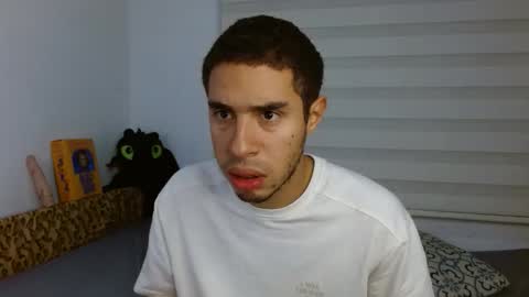 Snapshot of chuckykarla chatting on February 2026 04:32:01 AM Karlay online show from February 2026 04:32:01 AM