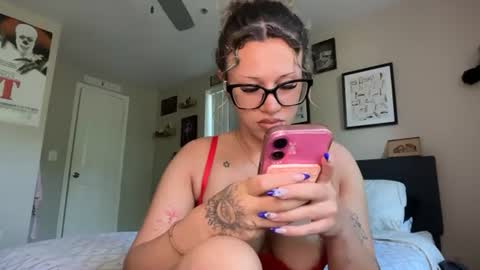 cici1900 online show from July 2026 03:37:02 PM
