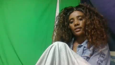 ciciazzhh online show from May 2026 03:17:01 PM