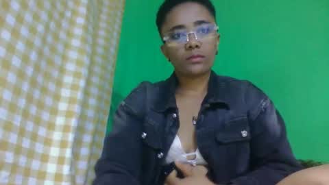 ciciazzhh online show from May 2026 11:16:01 AM