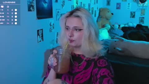 Helen and Teya online show from December 2025 11:26:02 AM