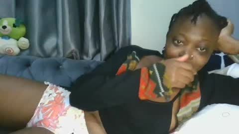 cilia petite online show from June 2026 10:31:01 PM