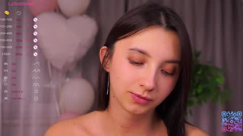 Snapshot of cinacandy chatting on November 2025 07:57:01 PM L online show from November 2025 07:57:01 PM