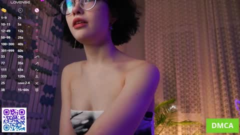 Snapshot of cinacandy chatting on February 2026 05:50:01 PM L online show from February 2026 05:50:01 PM