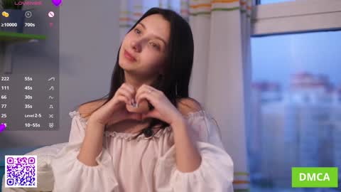   L  online show from March 2026 02:45:01 PM