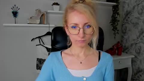 Cinderella online show from March 2026 05:19:01 AM