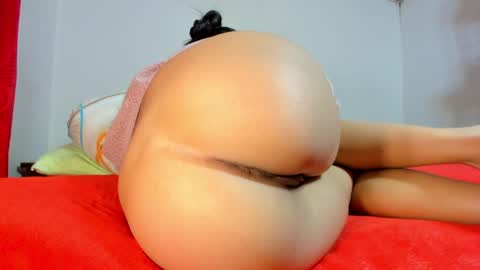 Snapshot of cindy__gray chatting on January 2025 08:40:01 AM CINDY online show from January 2025 08:40:01 AM