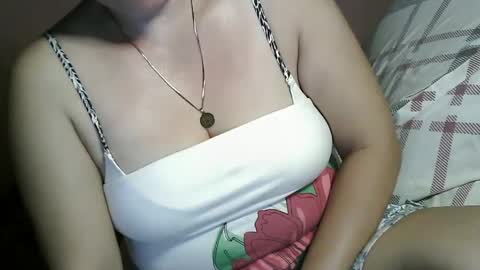 Snapshot of cindy_hot23 chatting on February 2025 12:17:02 PM cindy_hot23 online show from February 2025 12:17:02 PM