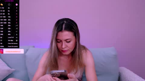 Cindy    online show from September 2025 04:30:02 PM