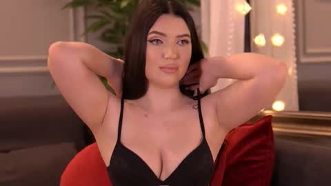 Snapshot of cindycruse chatting on February 2026 06:35:01 AM Cindy online show from February 2026 06:35:01 AM