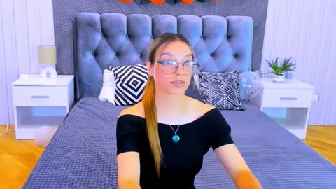 cindymori online show from October 2025 02:29:01 PM