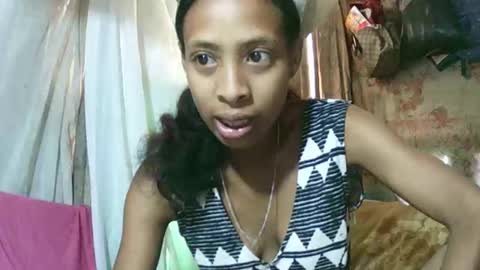 Snapshot of cindyx69q chatting on November 2025 06:02:01 AM cindyx69q online show from November 2025 06:02:01 AM