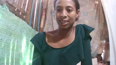 Snapshot of cindyx69q chatting on November 2025 07:41:02 AM cindyx69q online show from November 2025 07:41:02 AM