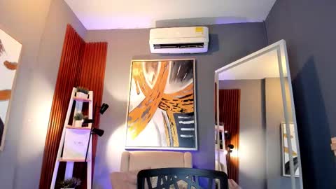 Cintia online show from September 2025 12:05:02 PM