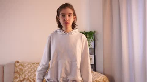 Lila 3 online show from March 2026 07:52:02 AM