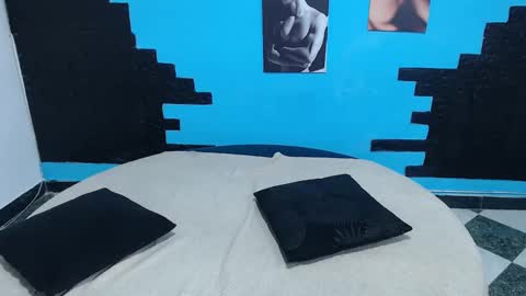 Cinthya online show from September 2025 06:02:01 PM