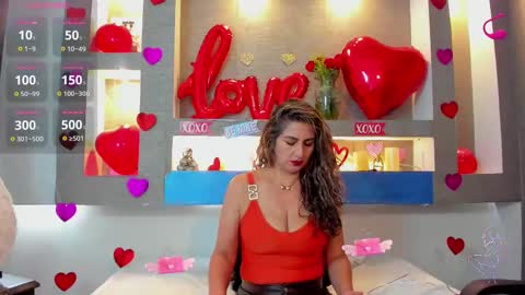 Cinthya  online show from February 2025 12:43:01 PM