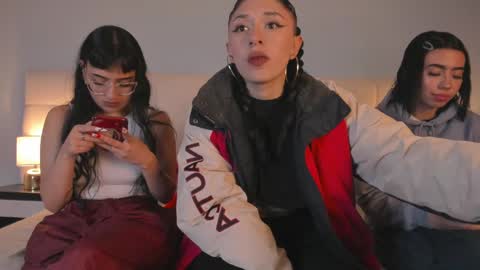 Cintya online show from January 2025 09:57:02 PM