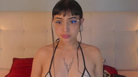 Cintya online show from February 2025 09:37:02 PM