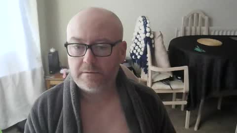 Snapshot of cip1975 chatting on January 2025 02:41:01 PM cip1975 online show from January 2025 02:41:01 PM