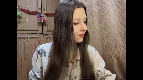 Snapshot of cirabonnet chatting on December 2025 11:12:02 PM Lisa Salivan online show from December 2025 11:12:02 PM