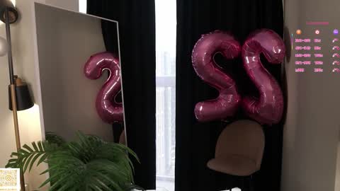 Snapshot of cirilada chatting on December 2025 12:43:01 PM Sandy online show from December 2025 12:43:01 PM