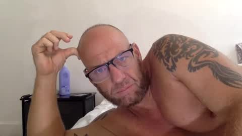 . online show from November 2025 10:32:01 PM