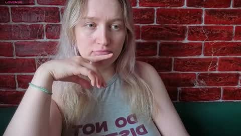 citrusblissss online show from April 2026 09:43:01 AM