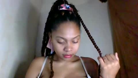 Snapshot of ckamilla45 chatting on December 2025 04:18:02 AM ckamilla45 online show from December 2025 04:18:02 AM