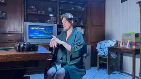 Claire Moulin online show from June 2026 08:25:02 PM