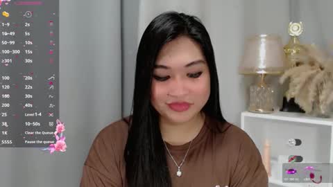 CLAIRE online show from April 2026 04:32:01 AM