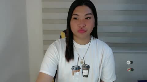 CLAIRE online show from January 2025 12:41:02 PM