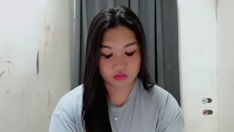 CLAIRE online show from September 2025 07:24:02 PM