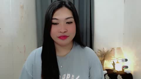 CLAIRE online show from September 2025 06:28:02 AM