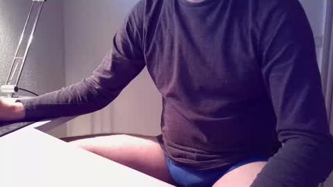 clamshive7 online show from November 2025 03:06:02 PM