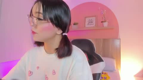 Snapshot of clara_lu chatting on June 2026 02:36:01 AM C L A R A online show from June 2026 02:36:01 AM