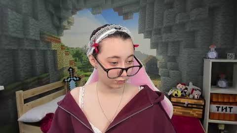 Snapshot of clarabenson chatting on January 2026 06:54:01 PM clarabenson online show from January 2026 06:54:01 PM