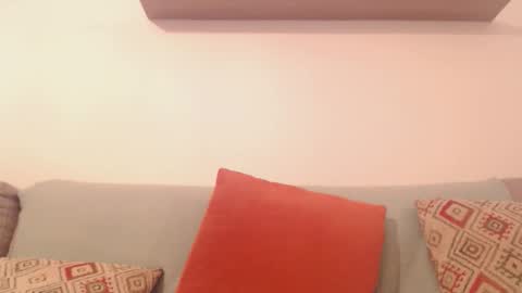 Clara online show from February 2026 02:45:01 AM