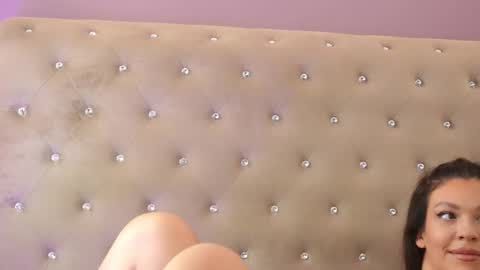 Clara online show from February 2026 08:54:01 PM