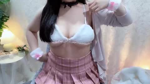 Snapshot of clari_yumi chatting on February 2026 01:32:01 AM Clari online show from February 2026 01:32:01 AM