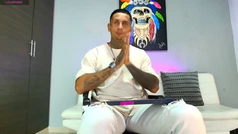 Juanpaindependent model online show from February 2025 12:39:02 PM