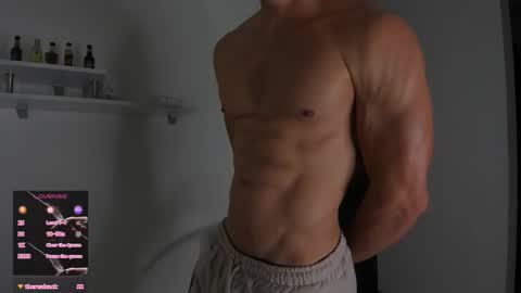 Snapshot of clark_bostom chatting on February 2026 01:51:01 PM clark online show from February 2026 01:51:01 PM