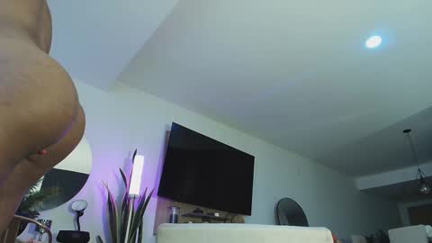 clark_strong online show from November 2025 09:37:01 PM