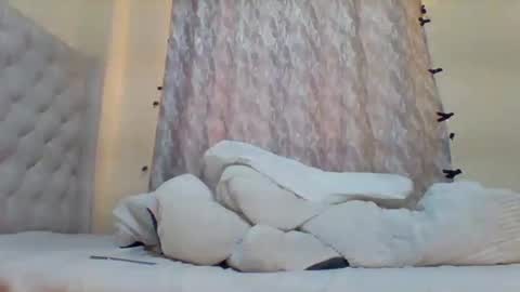 Snapshot of classic_carmen chatting on May 2026 09:03:02 AM carmen online show from May 2026 09:03:02 AM