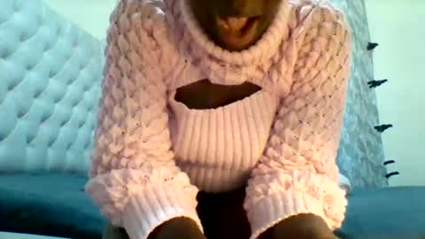 Snapshot of classic_carmen chatting on May 2026 12:08:02 AM carmen online show from May 2026 12:08:02 AM