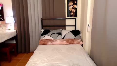 Snapshot of classy_maika chatting on February 2026 11:20:01 AM maika online show from February 2026 11:20:01 AM